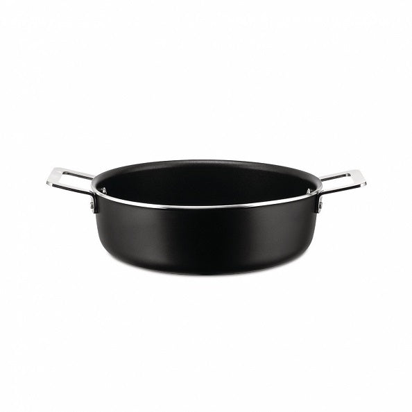 CASSERUOLA BASSA A DUE MANICI POTS&PANS IN ALLUMINIO CON RIVESTIMENTO ANTIADERENTE NERO. MANICI IN ACCIAIO INOSSIDABILE 18/10. FONDO MAGNETICO, ADATTA ANCHE PER COTTURA AD INDUZIONE. 24 CM